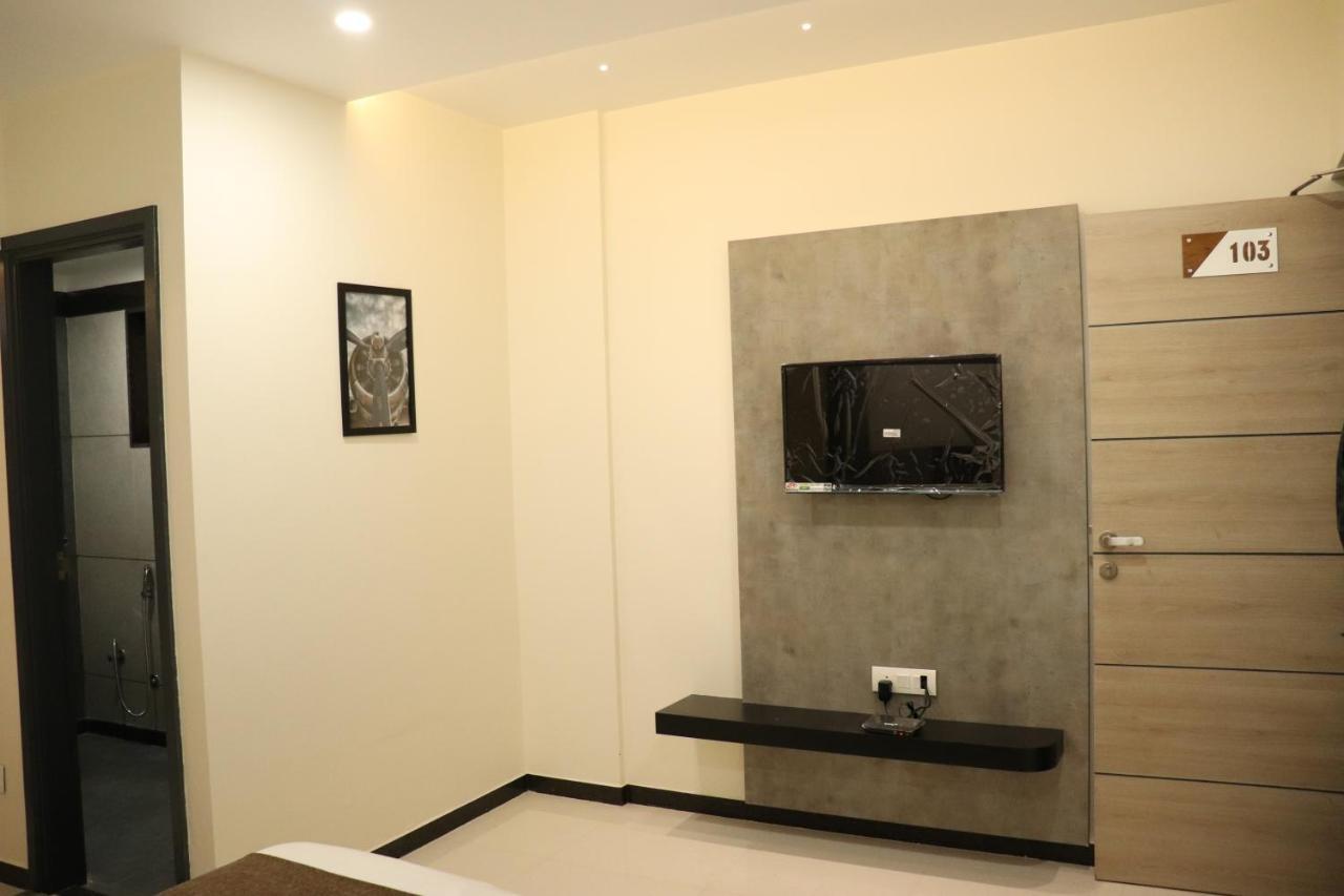 Hotel City Point Phalodi  Exterior photo